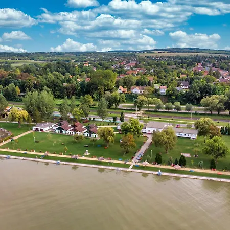 Beachfront 19542 度假居 Balatonmáriafürdő