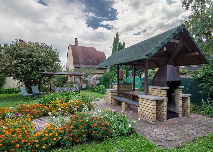 Nyaraló Beachfront Balatonmariafuerdo 19542 *