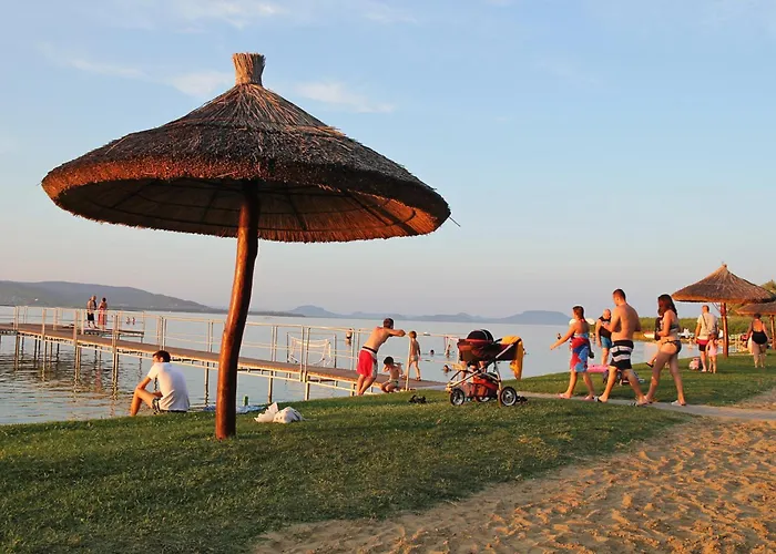 Beachfront Balatonmariafuerdo 19542 Nyaraló Balatonmáriafürdő
